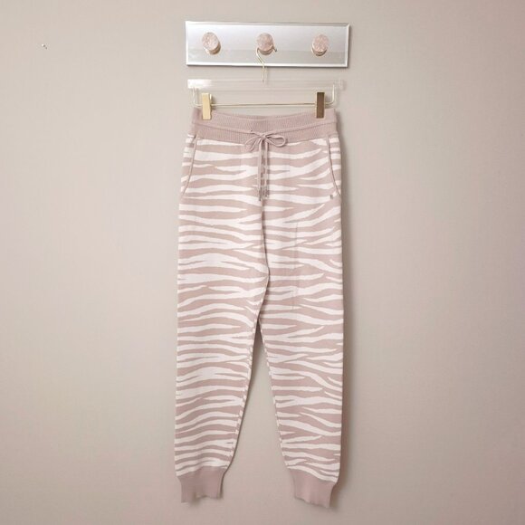 NWT Soia and Kyo taupe pink and white zebra print trackpants, M - Picture 13 of 15